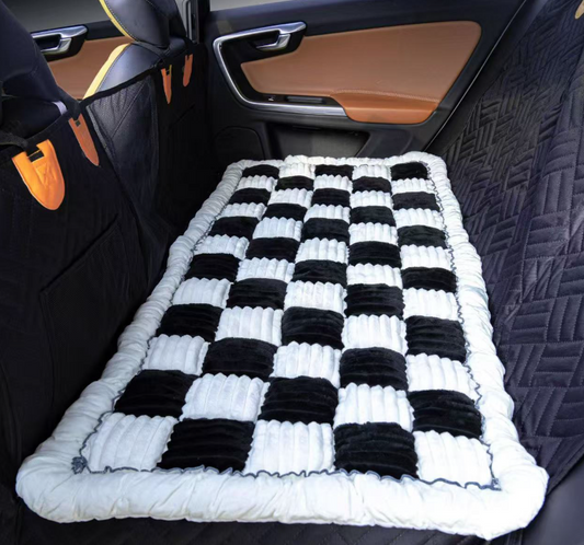 Checkered Thickened Car Seat Pet Mat