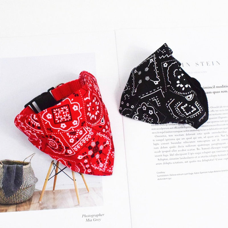 Bandana triangulaire imprimé pour animaux de compagnie